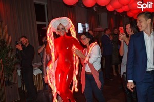 Галерея Split зажигает новую звезду – открытие фьюжн-ресторана: фото № 203