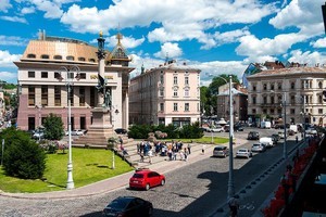 Галерея Панорамный вид с окон ресторана: фото № 10